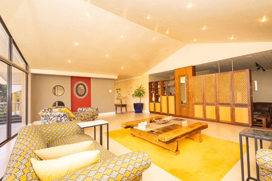 4 Bedroom Property for Sale in Kenridge Heights Western Cape